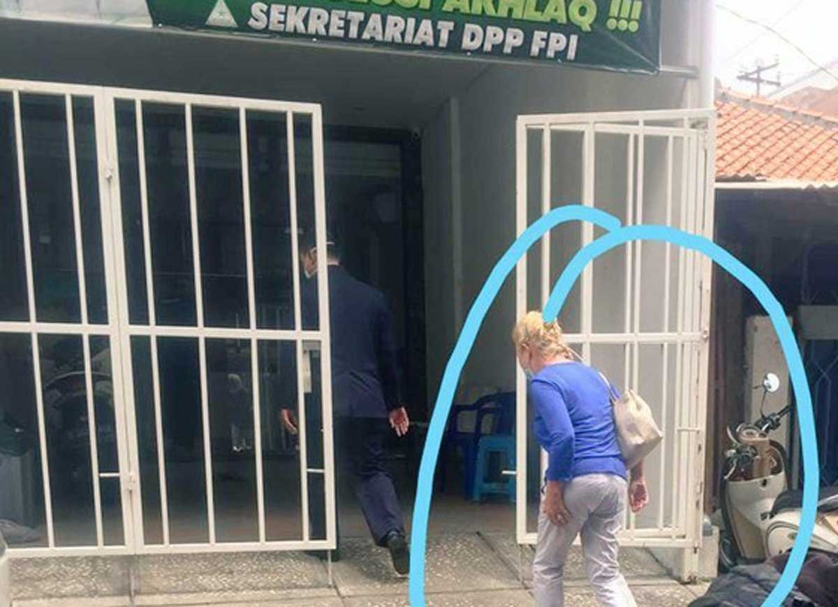 Diplomat Jerman mengunjungi Markas FPI.