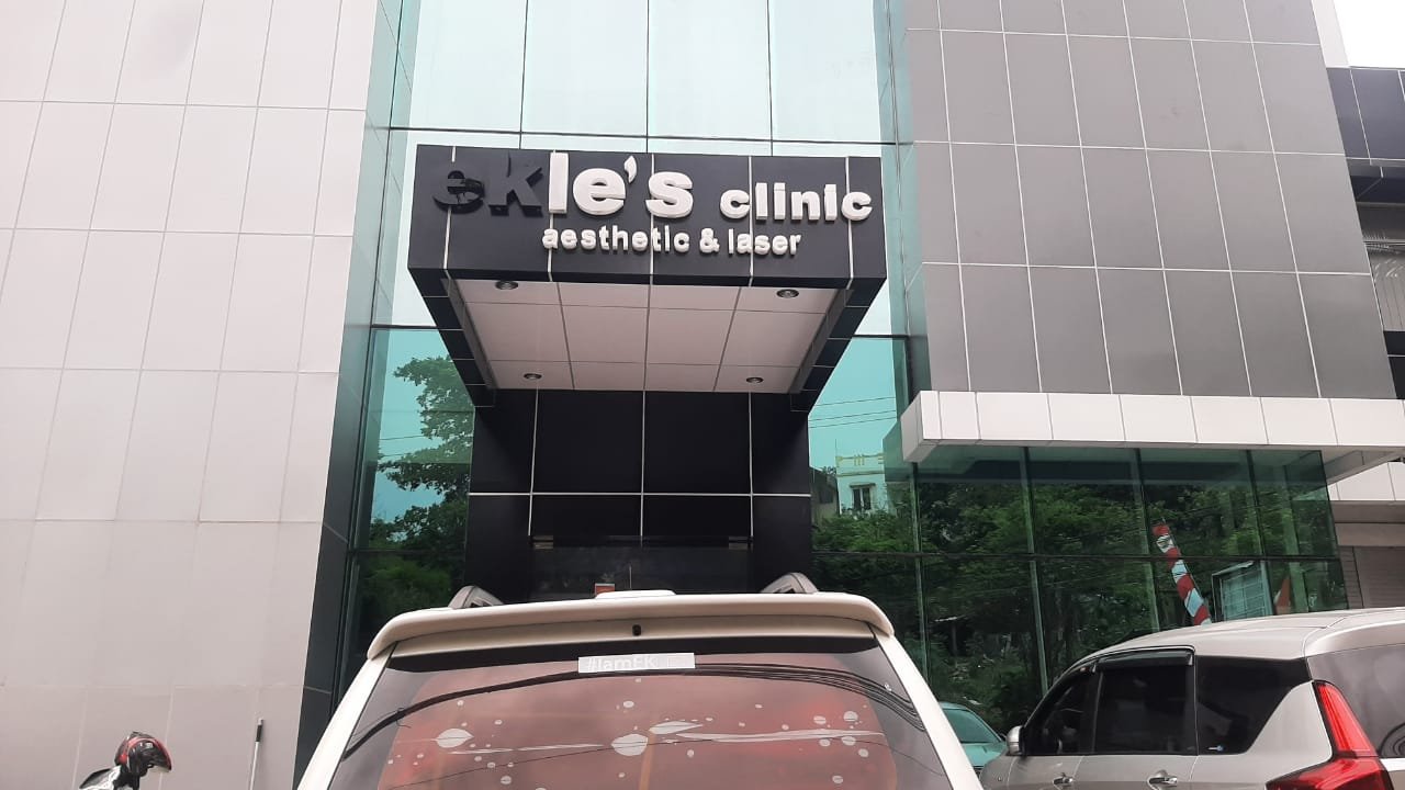 Tampak Depan Ekle's Clinic Manado (Foto : Ist)