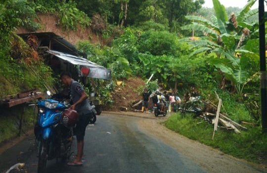 tanah longsor sangihe