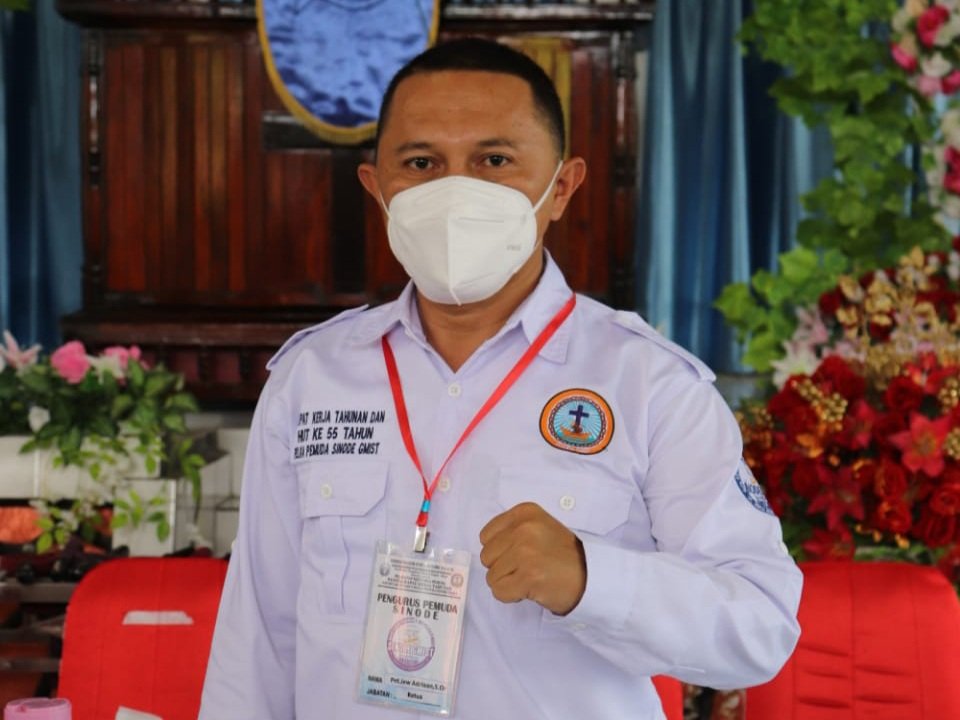 Ketua Pemuda GMIST Jew Wuatensemba Adriaan