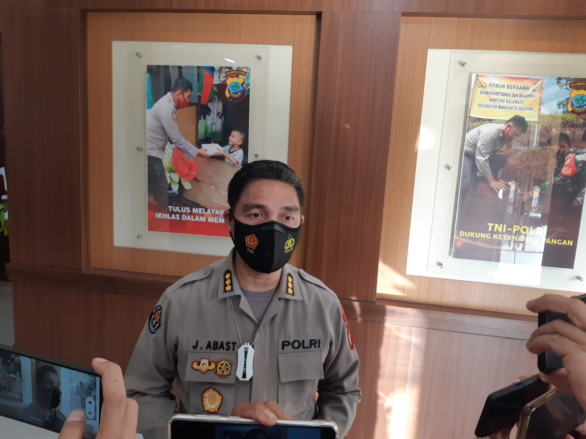 Kabid Humas Polda Sulut Kombes Pol Jules Abraham Abast Menjelaskan Kronologi Dugaan Kasus Penembakan di Bolsel (Foto : Ist)