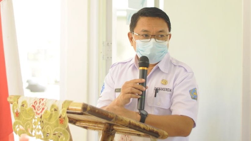 Kadisnaker Sangihe Dokta Pangandaheng, Natal 2021, THR Pekerja di Sangihe