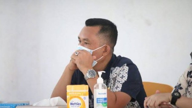 Max Pangimangen menanggapi kenaikan tarif angkot di Tahuna