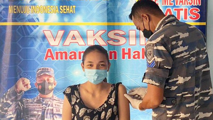 TNI AL, Lantamal VIII Manado, Vaksinasi