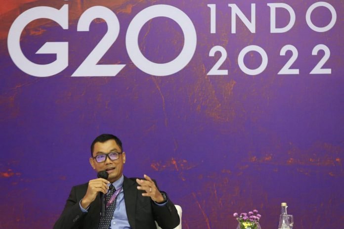 dirut pln paparkan atasi net zero emission