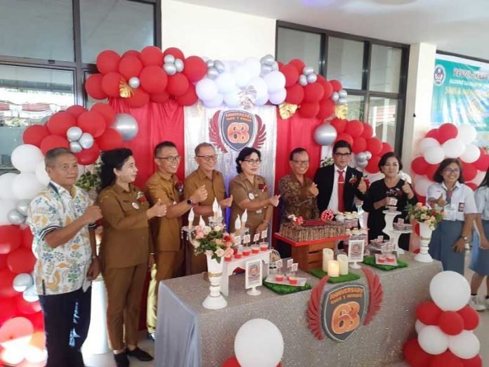 kadis diknas sulut hadiri anniversary smk negeri 1 manado