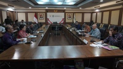 Menkop UKM
