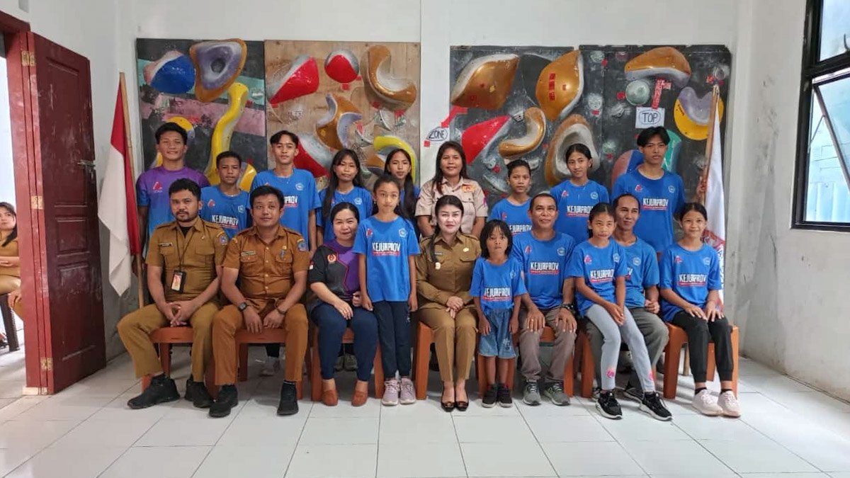 Panjat Tebing Sitaro